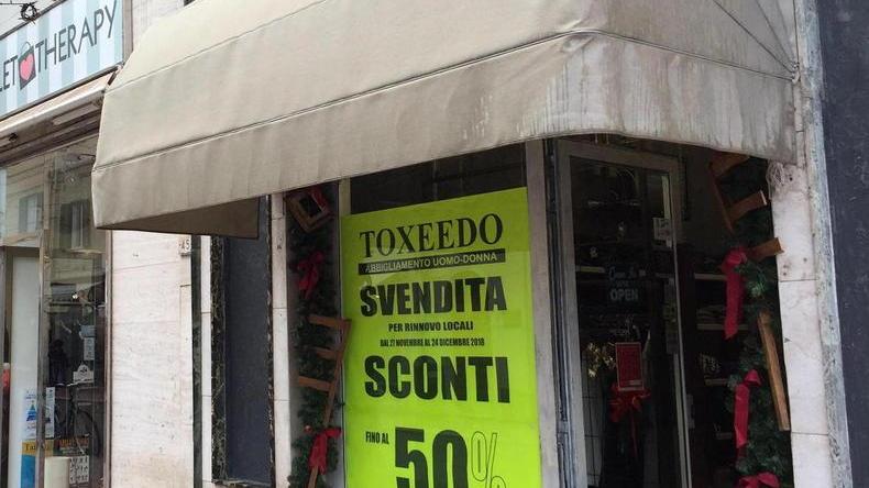 La Confcommercio «Troppe promozioni, i saldi rischiano il flop»