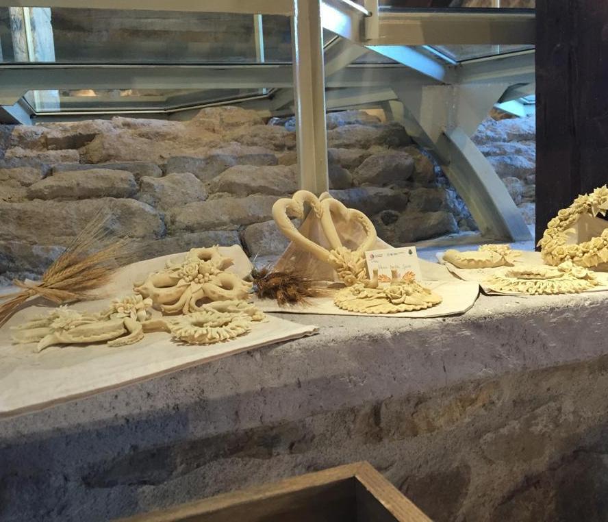 I pani artistici dell’isola in mostra nell’ex convento 