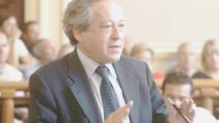 Marco Taradash, leader del centrodestra. A destra: Marco Cannito