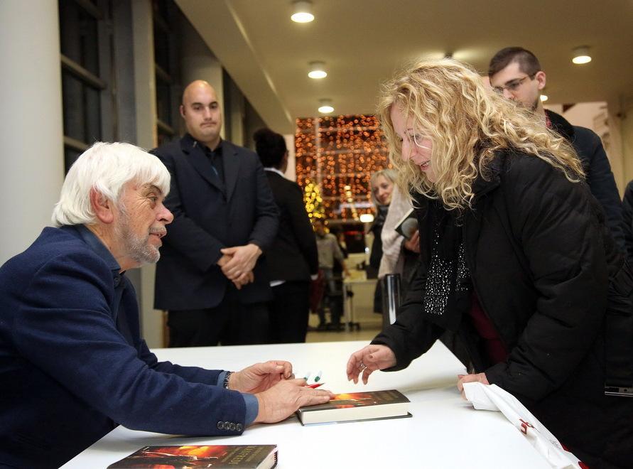 Modena, Manfredi al Forum Monzani 