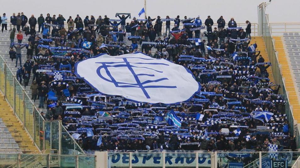 Le delusione non spegne il popolo azzurro Per l’Empoli cori e applausi anche alla fine