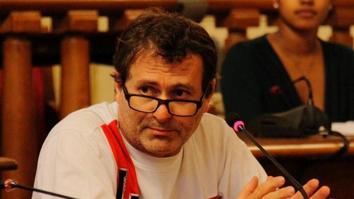 Il vigile del fuoco e consigliere comunale Marco Galigani intervenuto per fermare l’uomo
