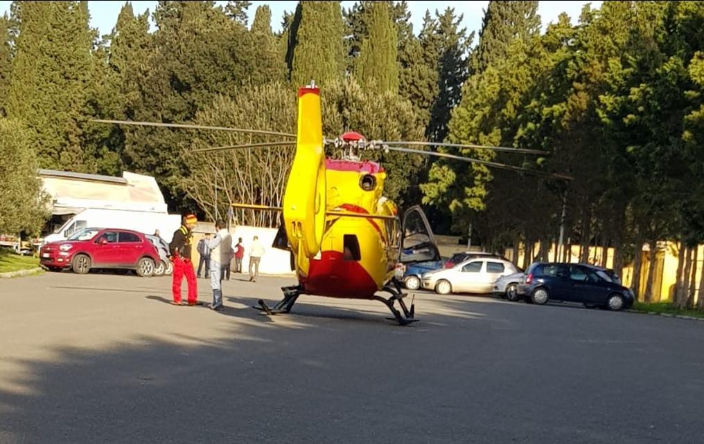 L'elicottero arrivato a Villasor