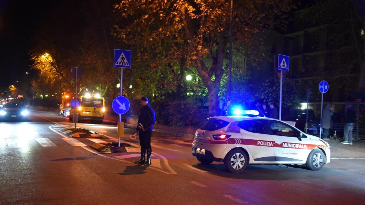 I rilievi dell'incidente (foto Agenzia Bf)