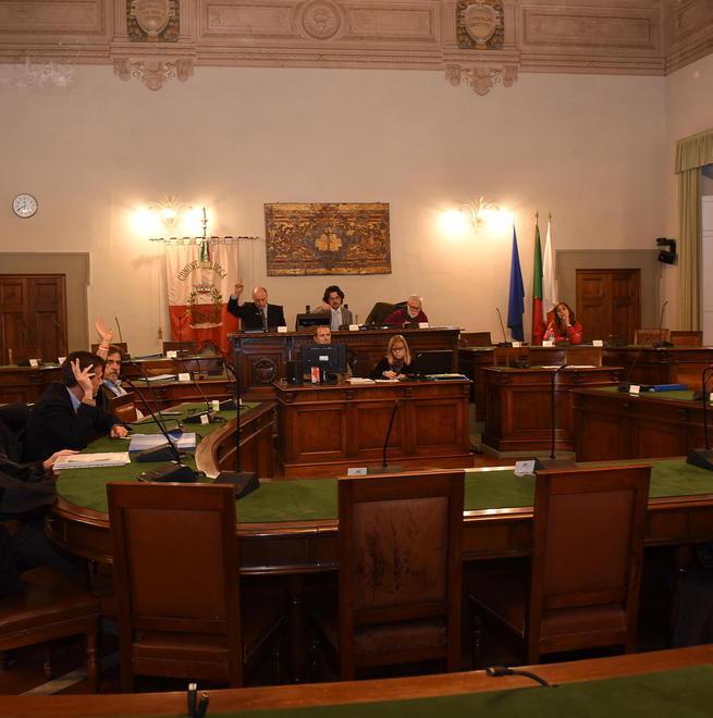 «Consiglio sulla sanità, il centrodestra stasera sarà presente»