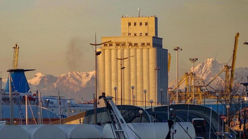 Mare e neve, colpo d’occhio