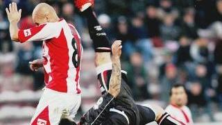 <strong>OCCASIONE</strong>. La spettacolare rovesciata Pinilla ha sfiorato il gol
