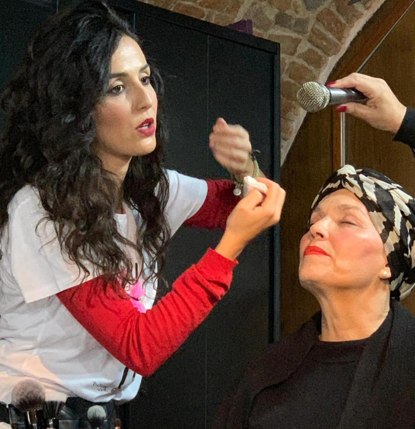 “Komunque donne”: belle nonostante le cure anti-tumore