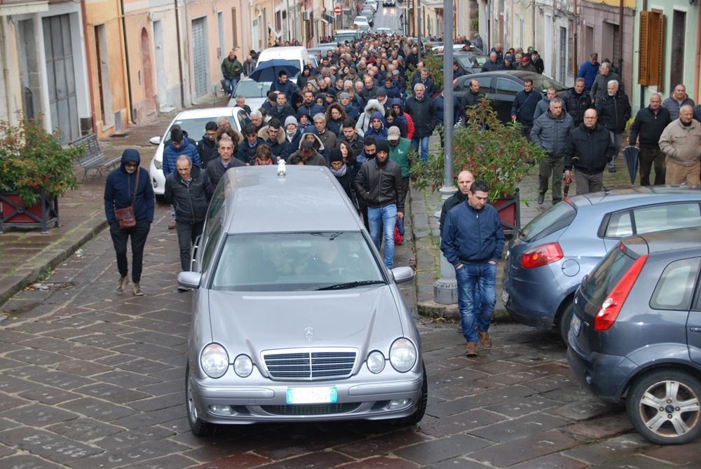 L’addio di Ittiri a Franco «uomo buono e speciale» 