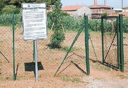 L'ingresso dell'area cani alla Ladronaia di Cecina
