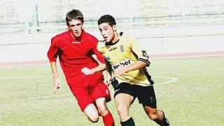 Moneta in azione durante una partita