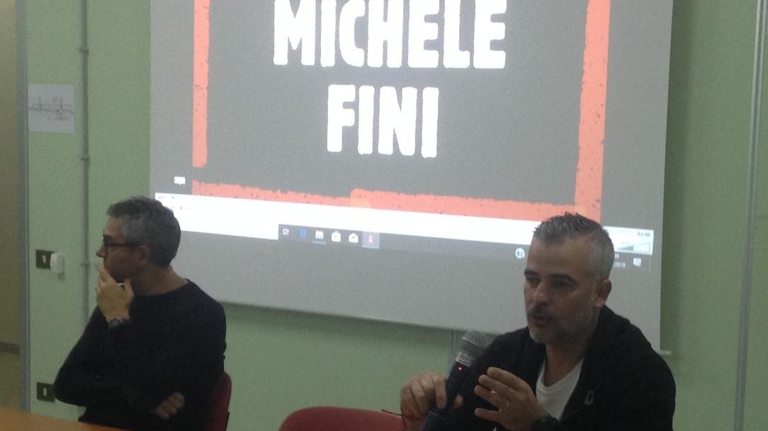Michele Fini conquista gli studenti del Liceo 