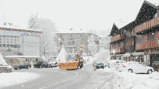Prima abbondante nevicata in montagna