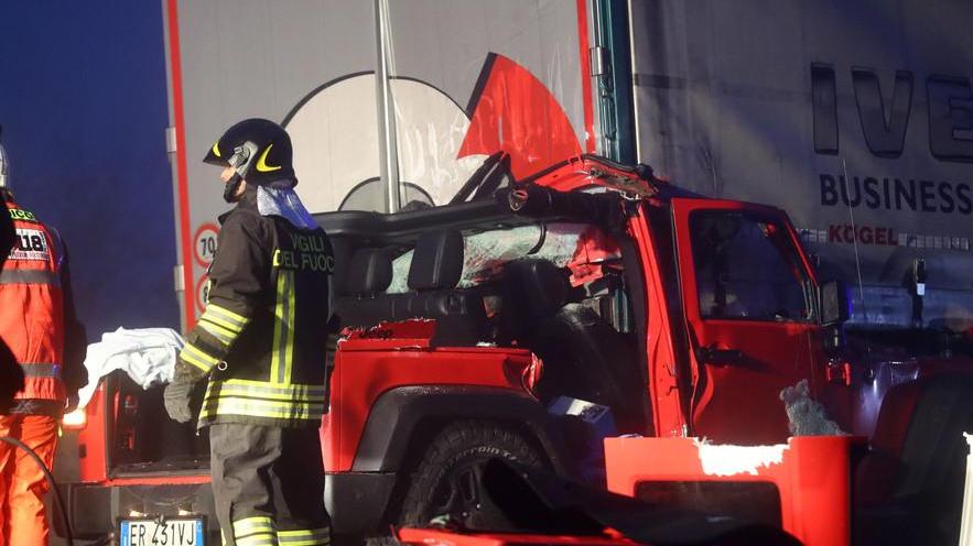 Nebbia e raffica di incidenti in A13 In poche ore un morto e sette feriti