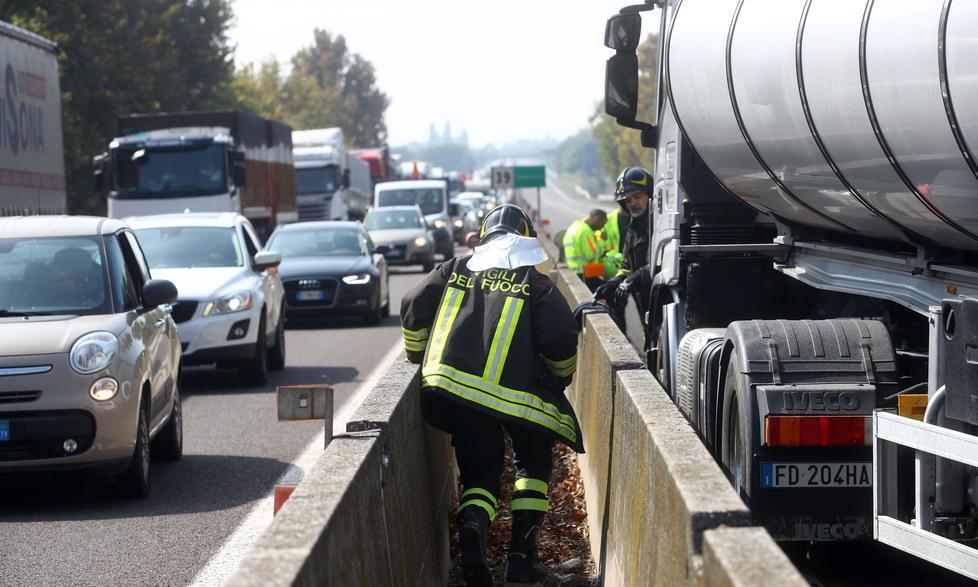 Terza corsia in A13, superato lo scoglio Via. Il cantiere ora è annunciato per il 2020 