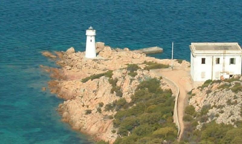 Il faro di Capo d'Orso a Palau
