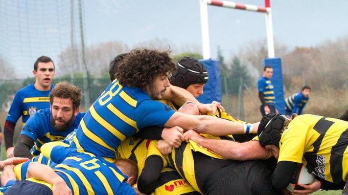 Rugby: i Rinoceronti tornano al successo contro l’Etruria