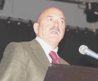 L’intervento del leader Uil Luigi Angeletti al congresso livornese