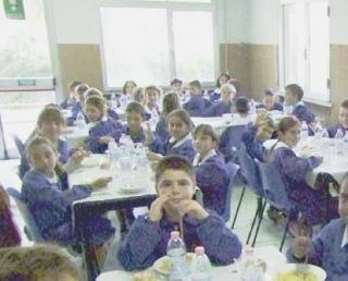 <strong>SCOLARI </strong>a mensa In una scuola grossetana c’è timore di scarsa igiene nei pasti