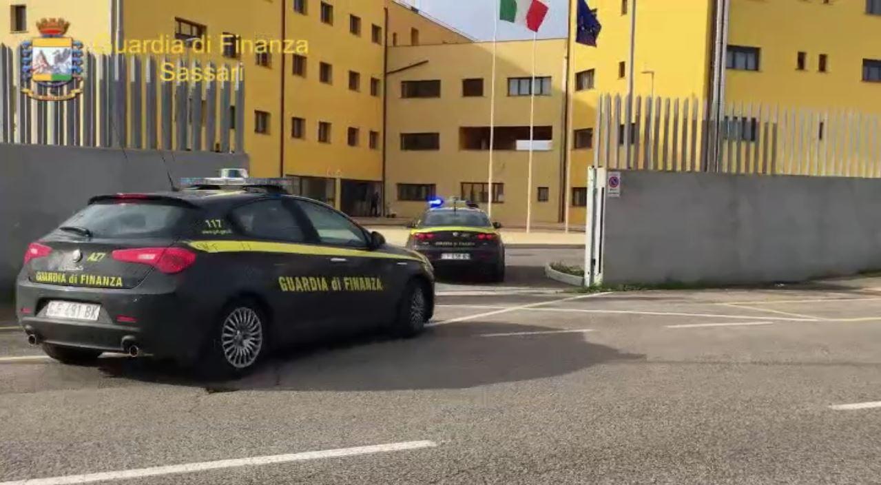 Controlli a tappeto sui compro oro: due denunciati