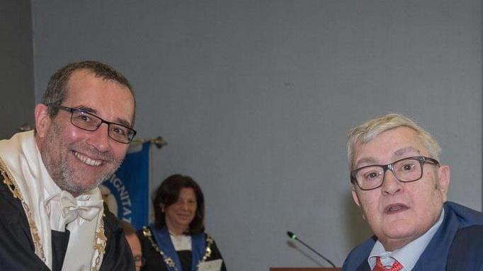 Trovato morto in casa dalla domestica il professor Teti
