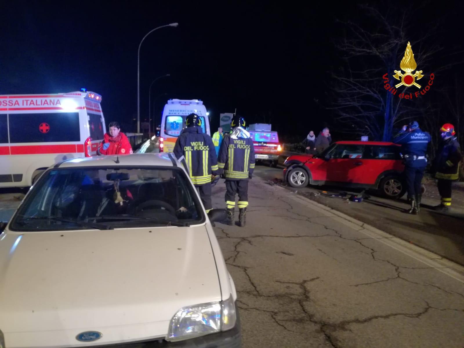 L'incidente sulla Senese (foto Centro documentazione Vvff)