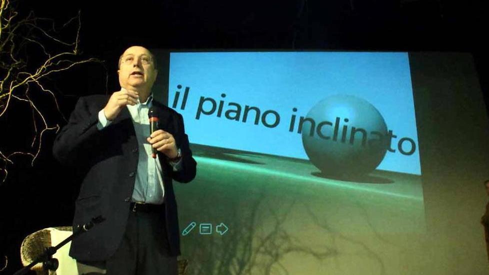 L'avvocato Menchini rinuncia a 30 cause: inopportuno difendere l’Ente