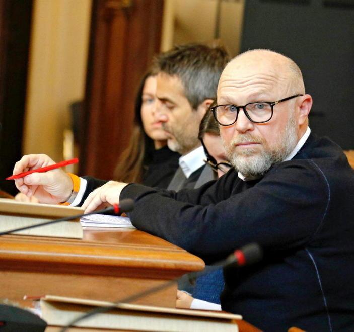 «Renderò pubblica la relazione che consegnerò alla procura» 