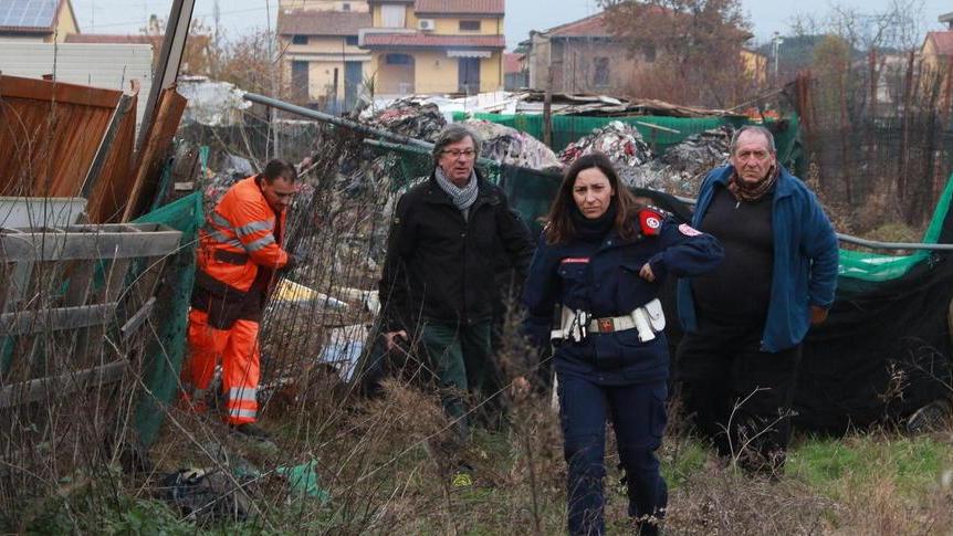 Via alla bonifica della discarica sotto sequestro