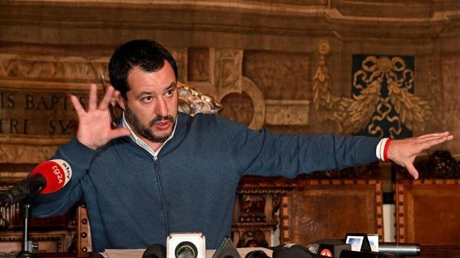 Salvini, non stacco la spina: si va avanti per 5 anni 