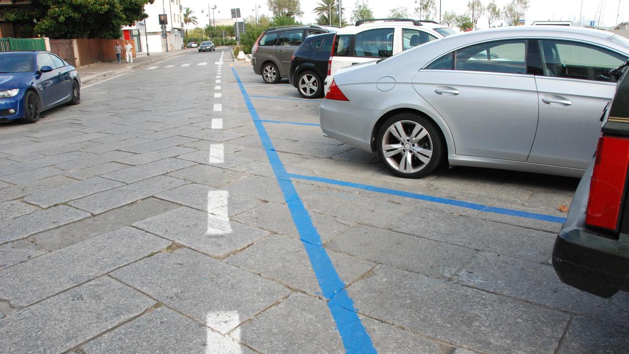 Regalo di Natale: a Olbia parcheggi e bus gratis il 24 e il 31 dicembre
