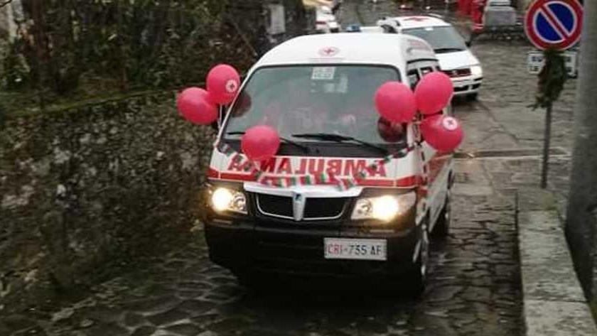 Due nuovi mezzi della Croce Rossa a Montefegatesi