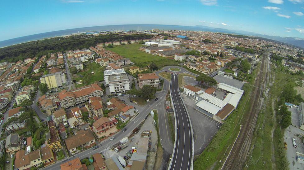 Il Comune: per ora l’asse solo fino a via Indipendenza 