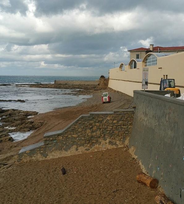 La spiaggia dell’Accademia rinasce più bella e protetta 