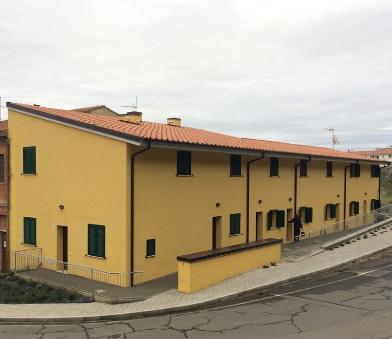 Case popolari, c’è la consegna sette le famiglie assegnatarie a Cecina