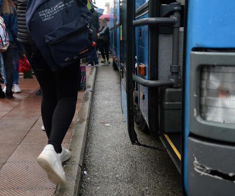 «La Ctt deve risolvere il sovraffollamento sui bus degli studenti» 