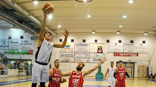 Rossoblù a caccia di punti aspettano la Mamy Oleggio