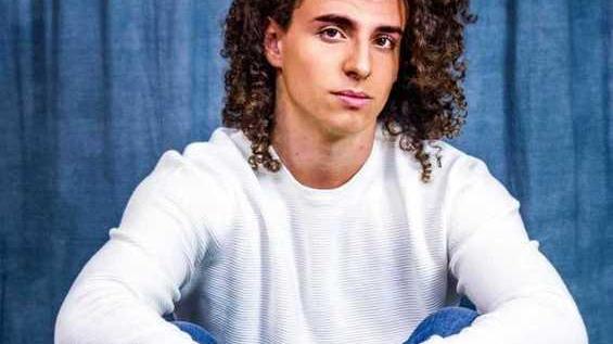 Riccardo, una canzone dedicata al nonno per sfiorare la finalissima del Sanremo