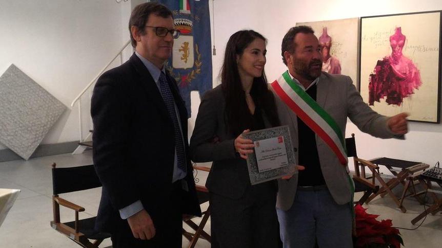 Una targa a Sheila docente di robotica negli Stati Uniti