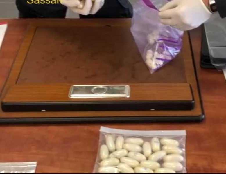 Corriere della droga in cella aveva 42 ovuli nell’intestino 