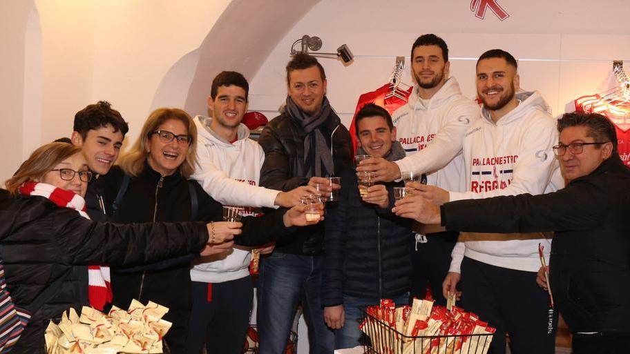 Brindisi con i biancorossi