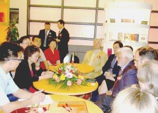 <strong>CINA. </strong>Uno degli ultimi incontri della delegazione toscana in Cina