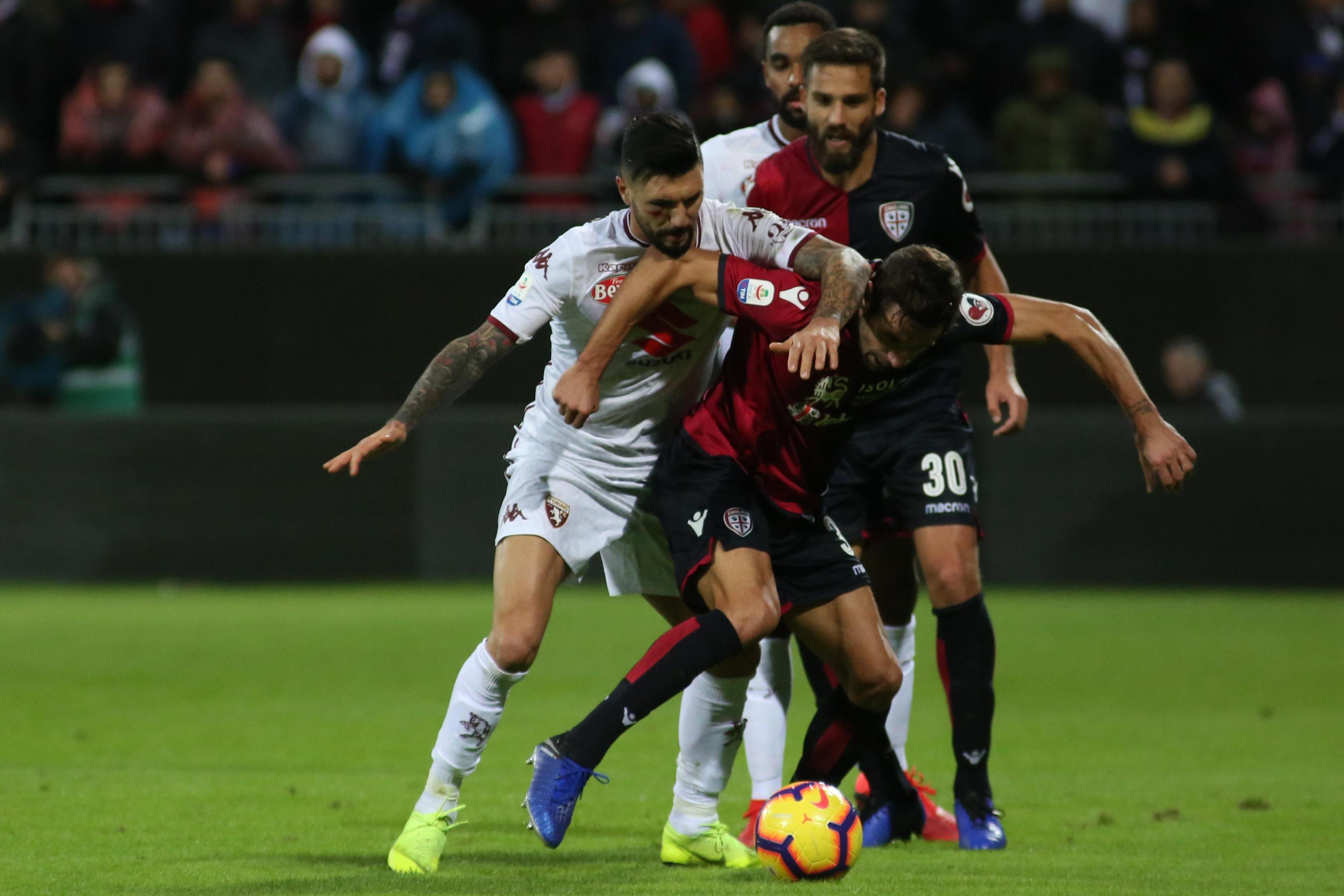 Dopo la disfatta con la Lazio il Cagliari pensa al Genoa