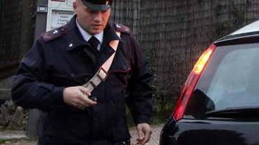Badante salva un anziano che vuole uccidersi