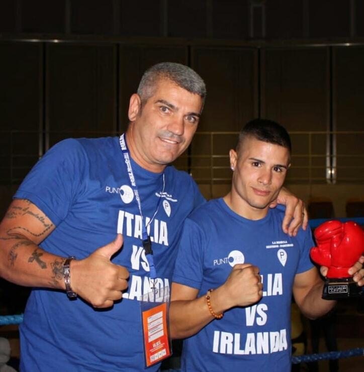Campione d’Europa di boxe ma è rimasto senza palestra
