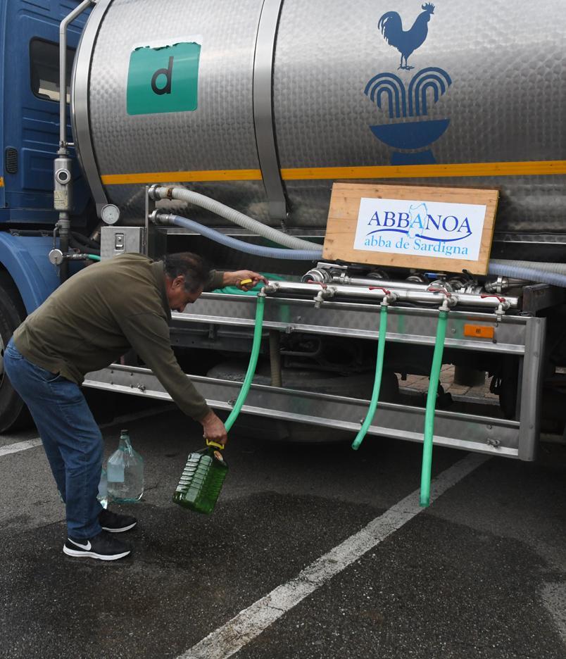 Natale senza l’acqua potabile 