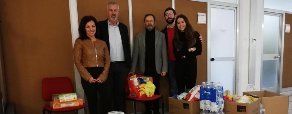 Fi, pacchi alimentari per i cittadini bisognosi