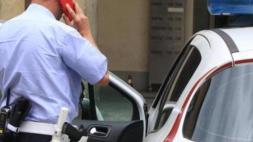Passante ritrova un bimbo che si era perso