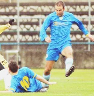 Il difensore azzurro Davide Vaira