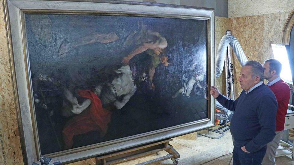 Prosegue il restauro opere